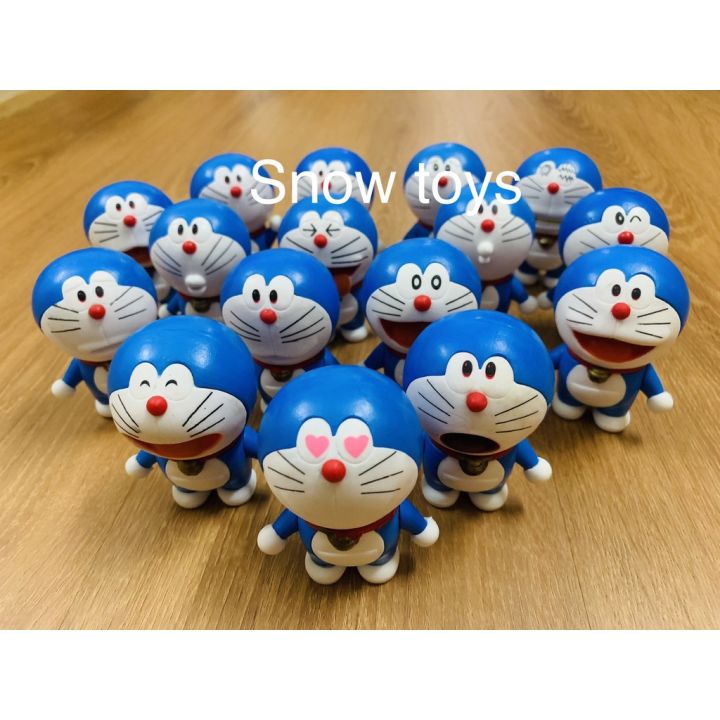 Đồ chơi Doremon xoay đầu và tay: Nếu con bạn là một fan hâm mộ của chú mèo máy Doraemon, hãy đem đến cho họ món quà đặc biệt nhất bao giờ! Đó là những đồ chơi Doremon đầy màu sắc, với khả năng xoay đầu và tay để tạo ra những vị trí độc đáo. Hãy xem ngay hình ảnh liên quan để thấy chi tiết các sản phẩm thú vị này.