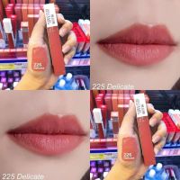 Maybelline ลิปแมท สีชมพูพีช ทาแล้วปากดูอมชมพูสุขภาพดี ทาเบลนๆก็ดูหวานน่ารัก ทาแบบเต็มปากก็ดูแพง เนื้อบางเบา ไม่หนักปาก ไม่ตกร่อง สีสวยชัด ติดทนนานตลอดวัน