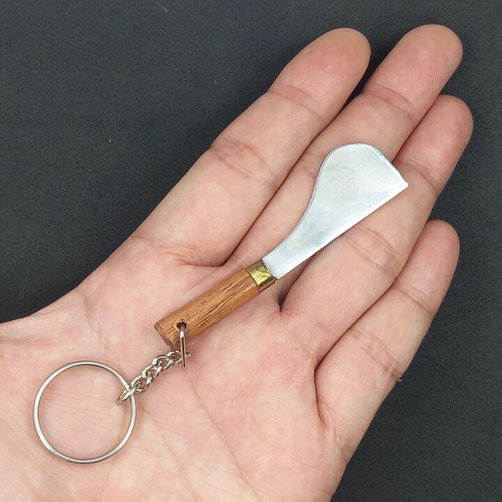 พวงกุญแจมีดอีโต้แก้วน่าม้าจิ๋ว-mini-eto-knife-keychain