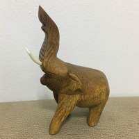 ช้างไม้ยกงวง ขนาดเล็ก wooden Thai Elephant Souvenir from Thailand จำนวน1ชิ้น