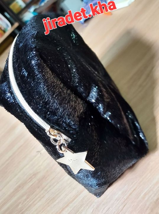 กระเป๋าถือdior-สีดำขนาดกระเป๋า-21-15-8-cm-สินค้าใหม่-คัดมาจากโกดังสินค้าญี่ปุ่น