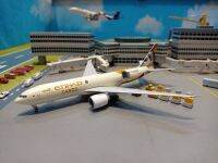 โมเดลเครื่องบิน Gemini Jets [GJ2146] 1:400 Etihad Cargo B777-200LRF A6-DDE *Interactive Model