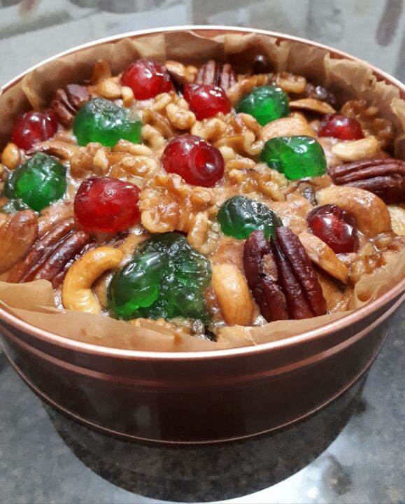 Classic Fruitcake in Tin can 6x2 (600g) with Liquor Lazada PH