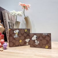 กระเป๋าสตางค์โคชCE714 × PEANUTS 3-IN-1 WALLET ✅?%Outletถ่ายจากสินค้าจริง