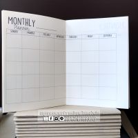 สมุดแพลน Monthly Classic Planner ซื้อ 4 เล่ม ฟรี 1 เล่ม