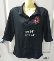 เสื้อผู้หญิงสีดำมือสอง ปักกุหลาบ สภาพดี อก 34" ยาว 24"