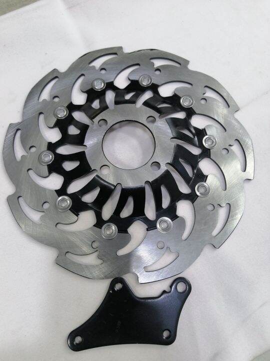 Big disk brake for xrm motorcycle. Made of good quality material. Plug