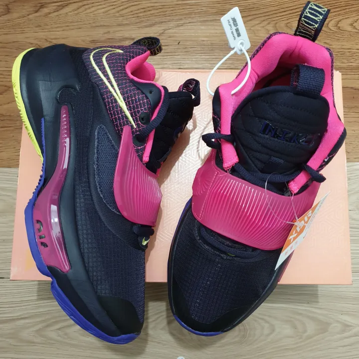 giannis freak 3 shoes