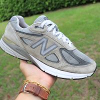 New Balance 990v4 MADE in USA - Gray: The Ultimate Running Shoe  Size 9US 27cm 42.5eu Pre-owned Authentic ?‍♂️