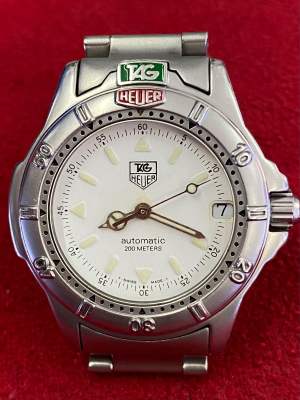 TAG HEUER  Automatic professional  200 m บอยไซร์ ซีรี่ย์ 4000 ตัวเรือนสแตนเลส นาฬิกาผู้ชาย มือสองของแท้