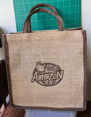 กระเป๋าลายผ้ากระสอบ cafe amazon 2023