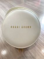 ?พร้อมส่งแท้? กระเป๋าเครื่องสำอางค์Bobbi brown สีขาว สูง9ซม กว้าง15ซม