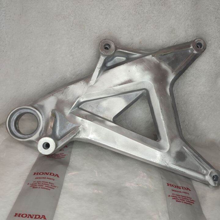 arm swing arm honda vario 125 150 original mentah kode part k59