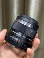 (สินค้ามือ2) เลนส์ Olympus M.Zuiko Digital ED 45mm f1.8