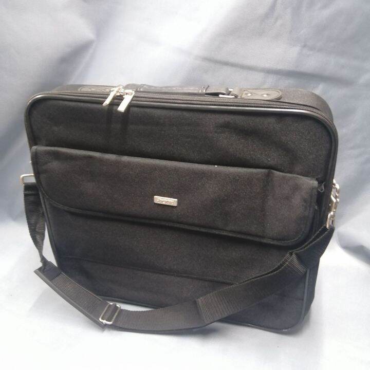 Canvas messenger bag for files and folders with strong metal frame