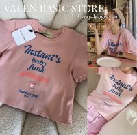 Instants baby crop ? เสื้อ ทรง Crop ความยาวกำลังดี ทรงสวย เนื้อผ้า คุณภาพดีมาก ผ้าเก็บทรง สกรีนลายชัดไม่หลุดลอกนะคะ ใส่ได้ตลอด everyday look