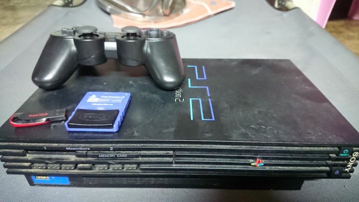 ps2-เล่นผ่านเมมบูชแฟลชไดซ์แท้32gbมีเกมส์ดังตามภาพอุปกรณ์ครบเล่นได้เลย