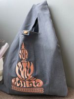 กระเป๋า แคนวาสฟอกลายปัก อย่าเห็นแก่ตัว wash canvas with thai wording embroidery มีซับใน reuse able