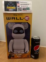 BEARBRICK  EVE 400% (Wall E)