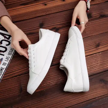 White slip on leather on sale sneakers