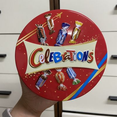 Celebrations Tin ช็อคโกแลตรวมรสนิยม กระป๋องเหล็ก