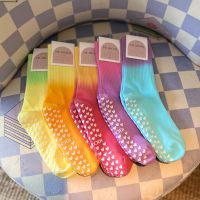 PILABODI TIE DYE Mid Calf Pilates Grip Socks - ถุงเท้าพิลาทิส บาร์ ฟิตเนส ถุงเท้ากันลื่น แบบยาว สีมัดย้อม