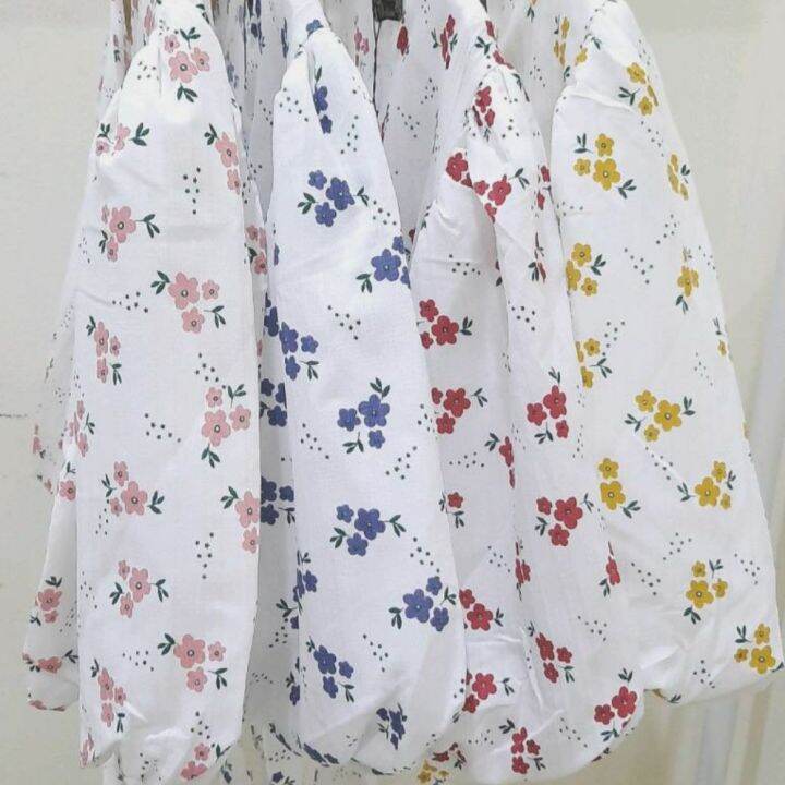 sale-พร้อมส่ง-เสื้อแขนพองๆ-ผูกหน้าลายดอกเล็ก-น่ารักมากก