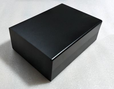 กล่องอลูมิเนียมสีดำ ขนาด 80x160x220 มม.
