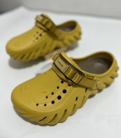 Crocsl LiteRide Clog รองเท้าคร็อคส์รุ่นฮิตได้ทั้งชายหญิงรองเท้าแตะ Crocs ผลิตจากยางอย่างดีนิ่มเบาไม่ลื่นใส่สะอาดเท้า