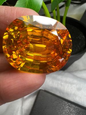 CZ YELLOW 20X18 mm weight 60 กะรัต (carats )แพซ CZ เพชรรัสเซีย เนื้อแข็ง พลอย cubic zirconia น้ำหนัก  (1 เม็ด ) ขนาด  แพซ พลอย LAB MADE 100%.