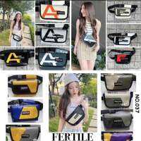 (ฟรีดันทรง)Fertile กระเป๋าผ้าใบคาดอก ขนาด 9 นิ้ว กันน้ำ