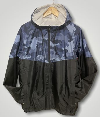 เสื้อแจ็คเก็ต เสื้อผ้าร่ม แขนยาว มีหมวก กันแดด  สีน้ำเงินลายพราง-ดำ มีไซส์ M,L,XL