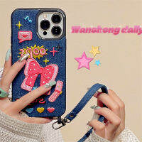 Play Sheng เคสโทรศัพท์มือถือมีสายคล้องแบบถือติดโบว์ปักลายผ้ายีนส์สไตล์เพรพพี้สำหรับ iphone13promax iPhone 14เคสป้องกันการตกดูแพงสำหรับสาวๆแบบใหม่สำหรับผู้หญิง11 15pro 12 13PM