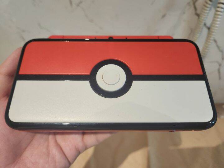 New Nintendo 2DS XL Pokeball Limited Edition Lazada PH
