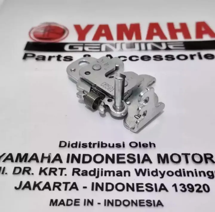 Engsel Kunci Jok Seat Lock Yamaha Aerox Freego Lexi Xmax Lazada