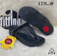 [พร้อมส่ง]ใหม่"ล่าสุด
รองเท้าแตะ Fitflop
สำหรับผู้หญิงแตะแบบลำลอง เบาใส่สบายเท้าส....