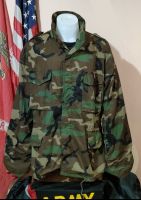 เสื้อแจ็คเก็ตทหาร #FIELDJACKET M65-WOODLAND

MADE IN USA