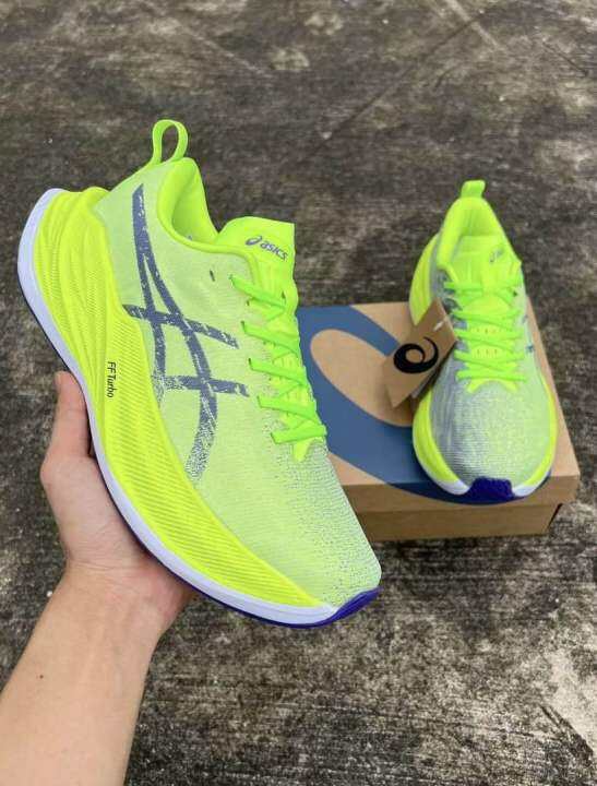 รองเท้าวิ่งsuperblast-unisex-running-shoes-size40-45-green-รองเท้าวิ่ง-ผู้หญิง-ผู้ชาย