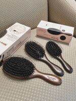 Genamaze Boar Bristal Brush Sandle wood oval shape SET 3  ชุดหวีแปรงขนหมูป่าผสมไนล่อน ครบเซต สามชิ้น ใหญ่ กลาง มินิ