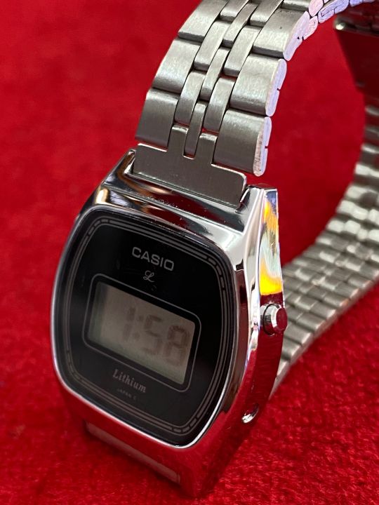 casio-quartz-ตัวเรือนสแตนเลส-นาฬิกาผู้หญิง-มือสองของแท้