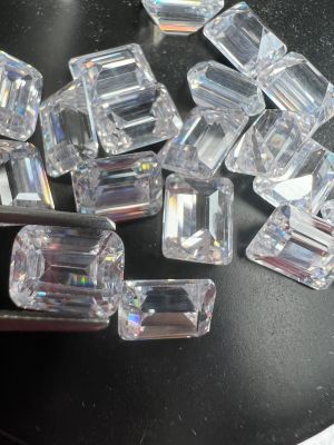 CZ WHITE  CHECKER ขนาด 9X7 mm   แพซ CZ เพชรรัสเซีย เนื้อแข็ง พลอย cubic zirconia(2 เม็ด ) แพซ พลอย LAB MADE 100%