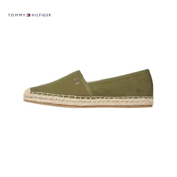 Tommy hilfiger flat on sale shoes