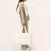 Nari.Bags รุ่น Blanche Tote ขนาด 16 นิ้ว (พร้อมส่ง)