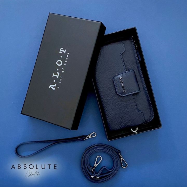 absolute-clutch-สีกรม-สาววันเสาร์