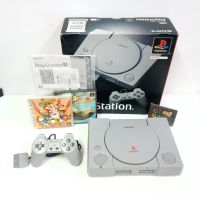 SONY PS1 SCPH-3000 ? Boxed 98%
Japan ?? 110 v. ? NTSC-J (1995)⚡