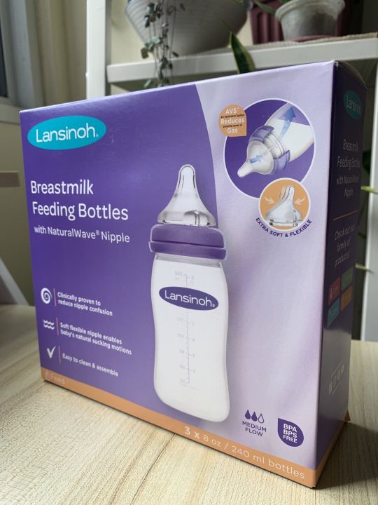 Lansinoh Breastfeeding Bottle for Baby with NaturalWave Nipple, 8 oz