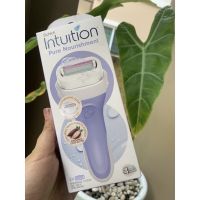 SCHICK INTUITION ชิค อินทูอิชั่น ด้ามมีดโกน+ใบมีด2ชิ้น สำหรับผู้หญิงโกนได้แนบสนิท (สีม่วง)