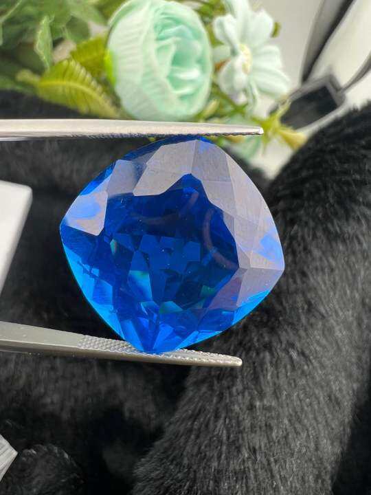 lab-blue-spinel-cushion-20x20mm-33cts-hardness-mohs-7