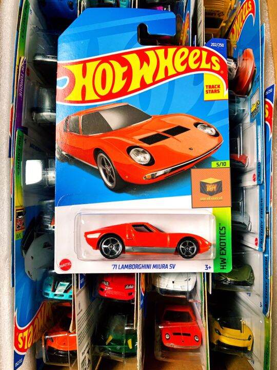 Xe Mô Hình Hot Wheels tỉ lệ 1:64 