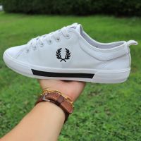 ส่งฟรี 9US 27cm 42eu Fred Perry Mens Horton Leather Lace Up Sneakers in White Pre-owned Authentic